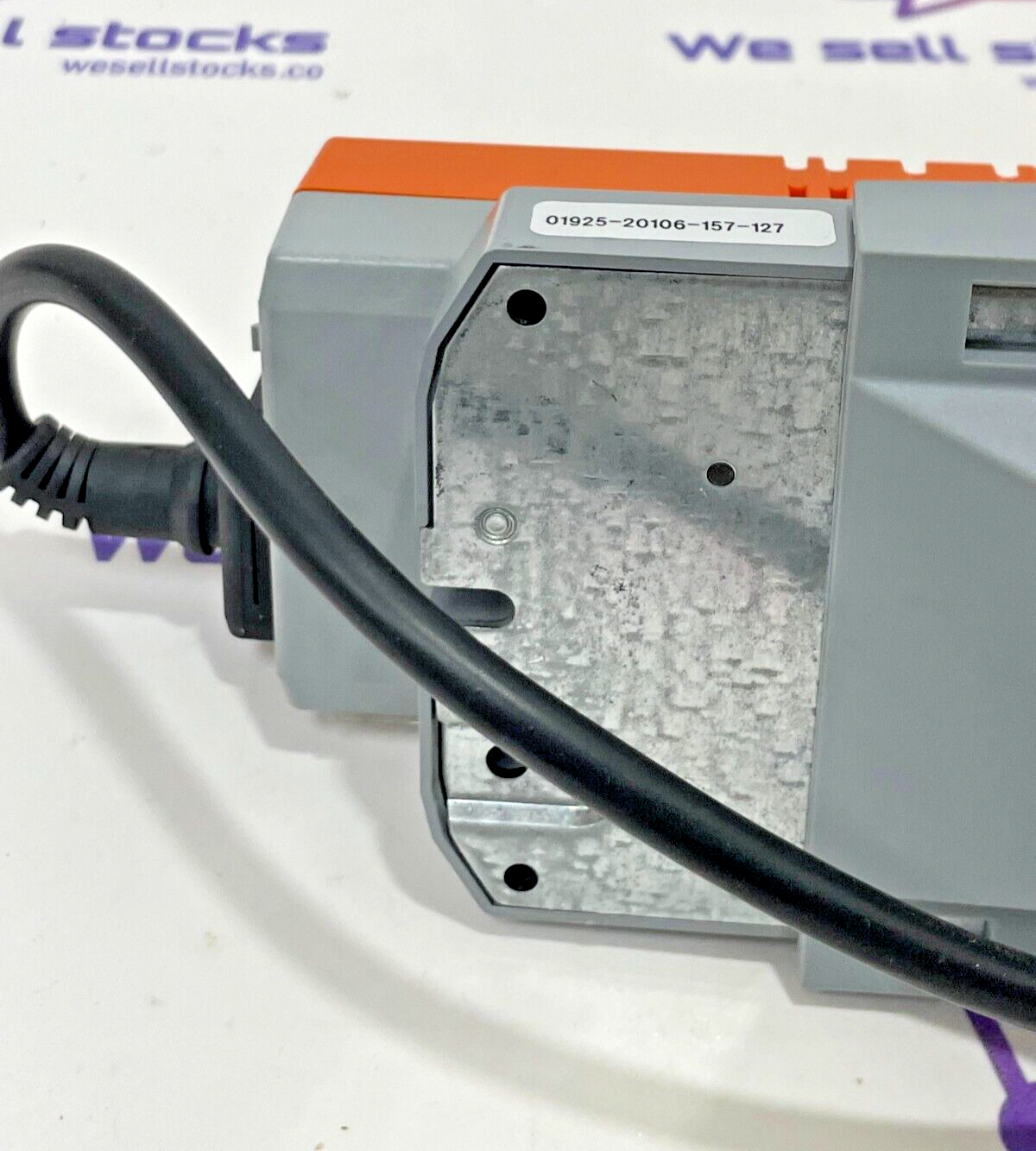 UTC CARRIER BELIMO P6065W800E-MP 2 WAY CCV EPIV FLANGE ACTUATOR 20Nm AC/DC 24V