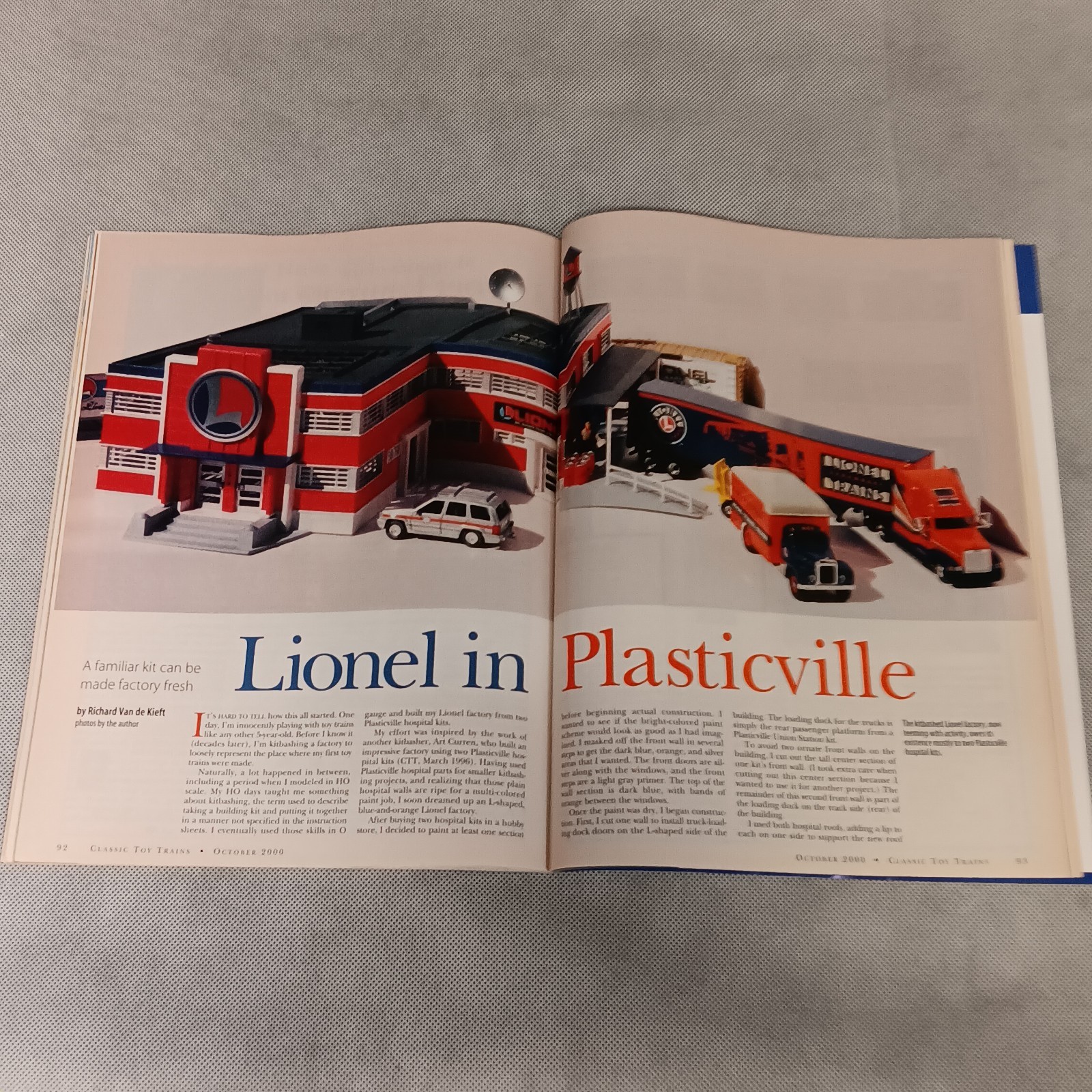 Classic Toy Trains Magazine October 2000