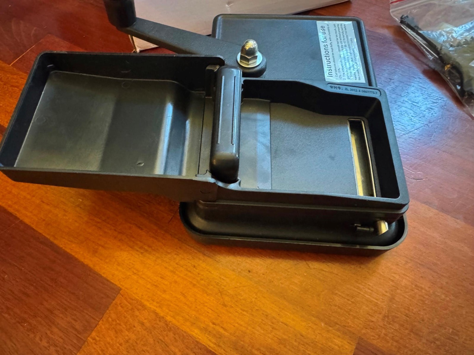 Karony Black Cigarette Rolling Machine