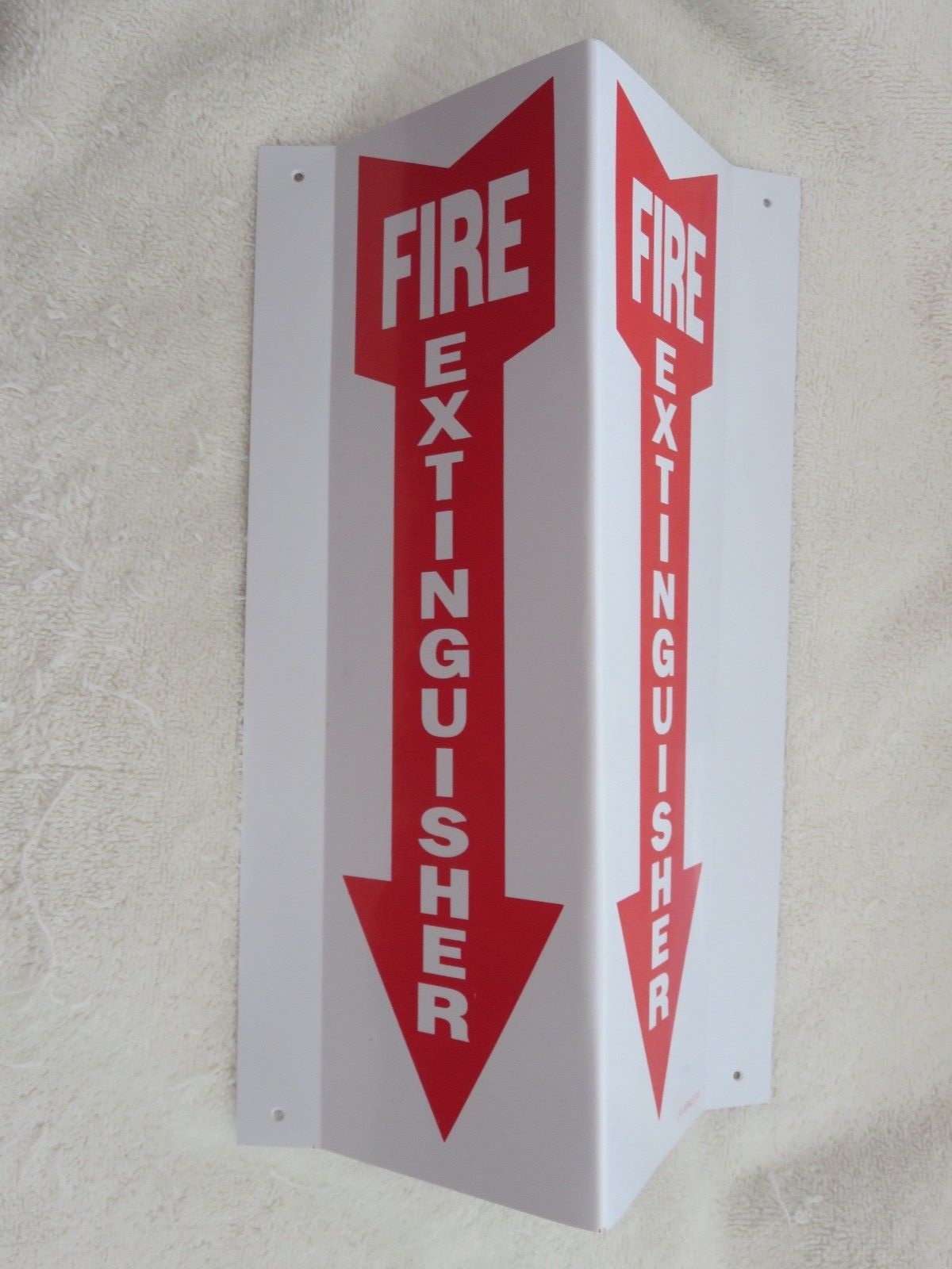 🔥🧯(LOT of 50)..4 X 12 (3-D) RIGID PLASTIC ANGLE "FIRE EXTINGUISHER ARROW" SIGN