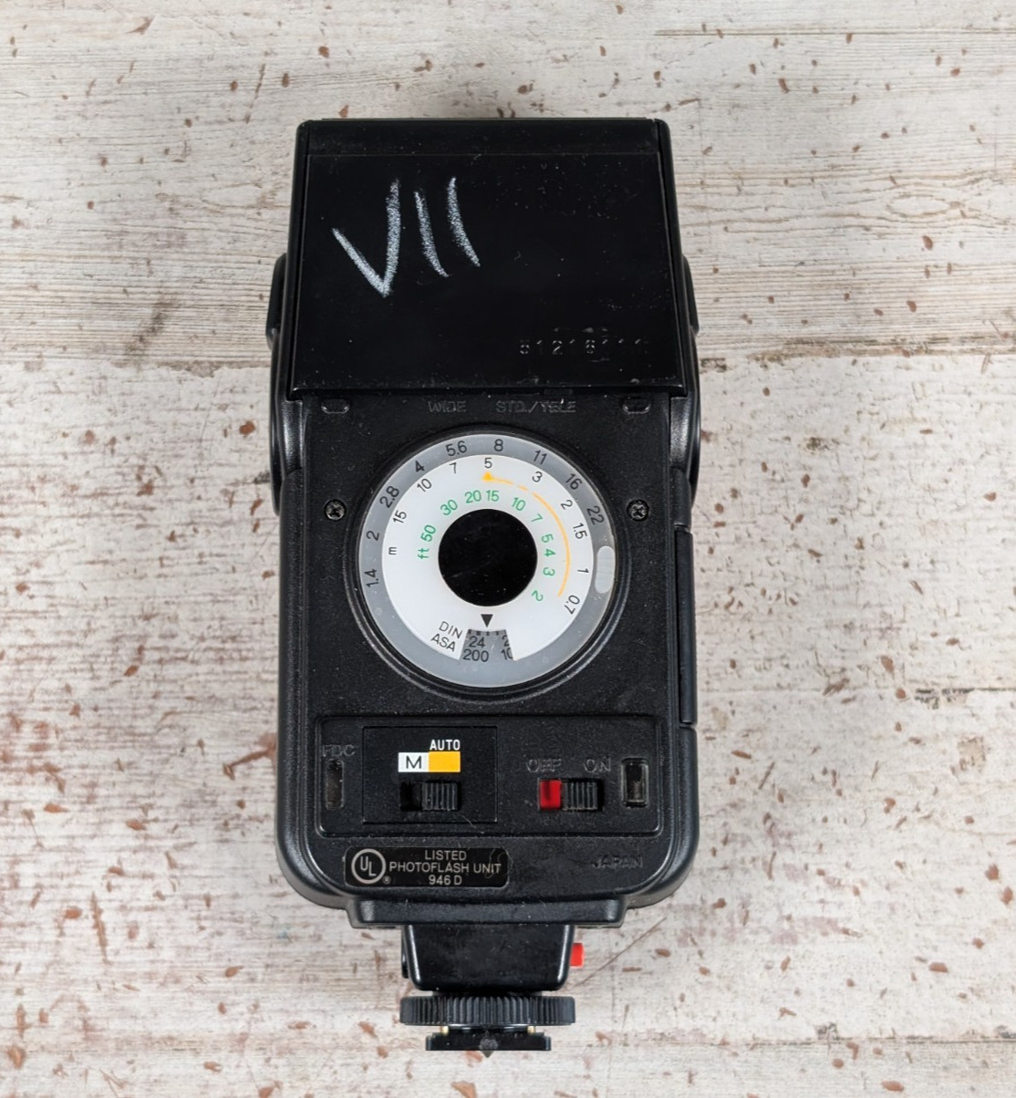 Minolta Auto 128 Shoe Mount Flash for Camera - Vintage - Untested
