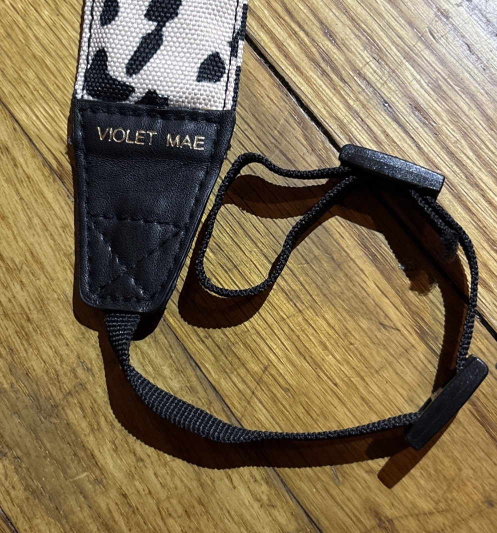 Violet Mae Camera Strap * Lite Tan / Pinkish w/ Leopard Animal Print *EX++