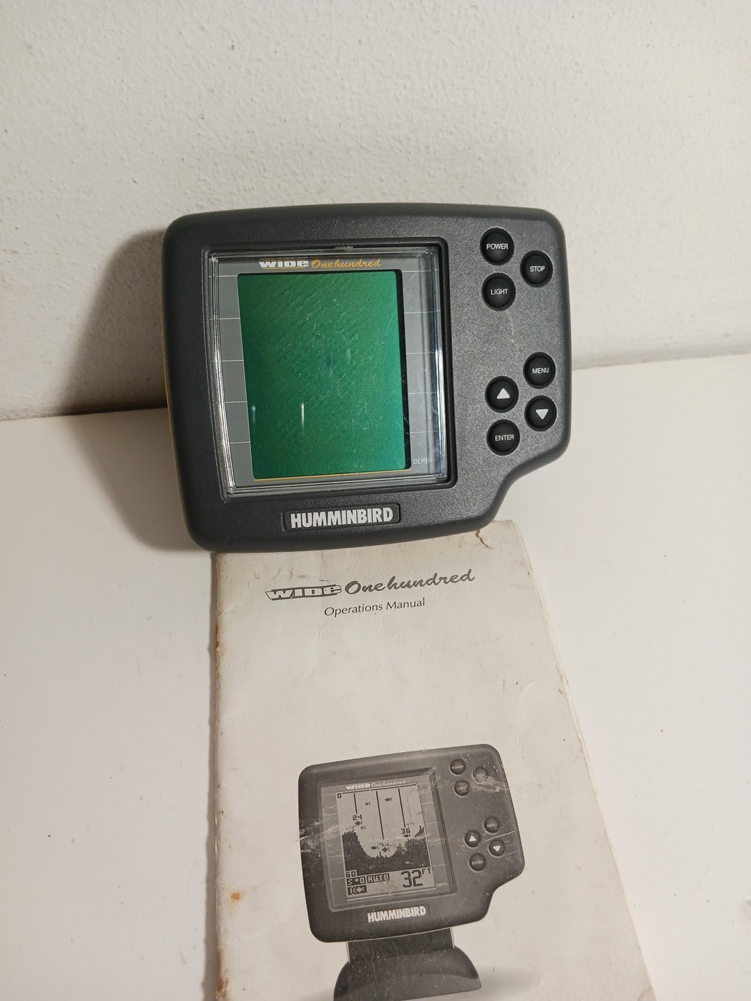 Hummingbird Wide 100 Fish Finder Untested