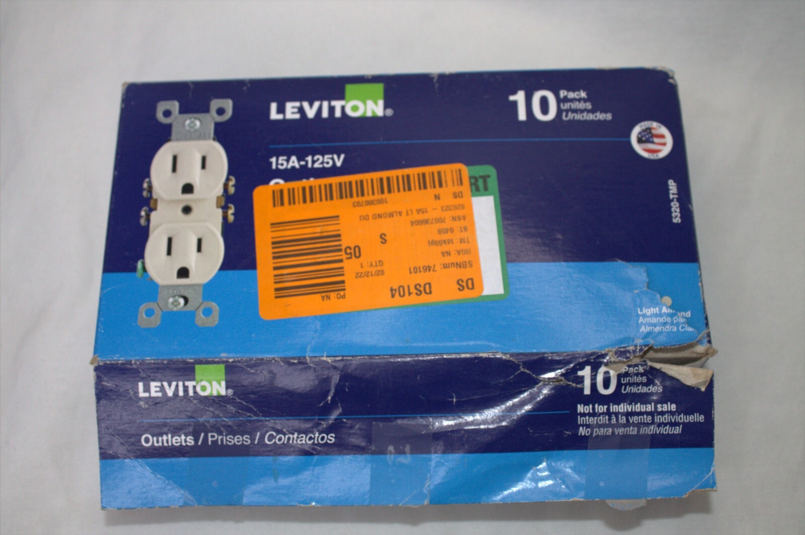 Leviton 5320-TMP 15 Amp 125V Duplex Receptacles tamper resistant 10 pack box