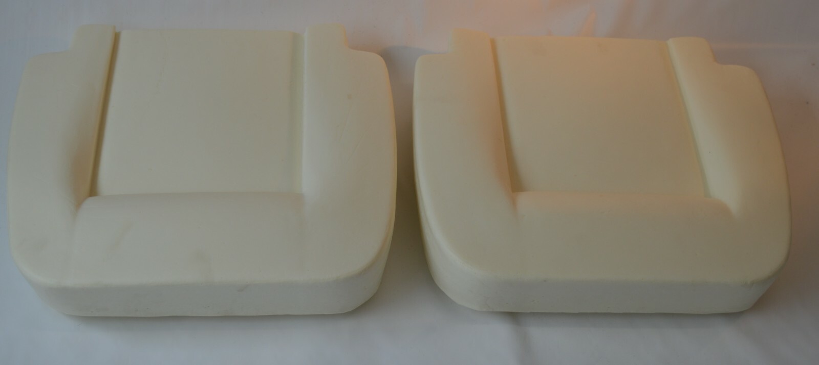 PAIR OF JAGUAR XJ6 SERIES 1 AND  2 FRONT SEAT BASE FOAMS