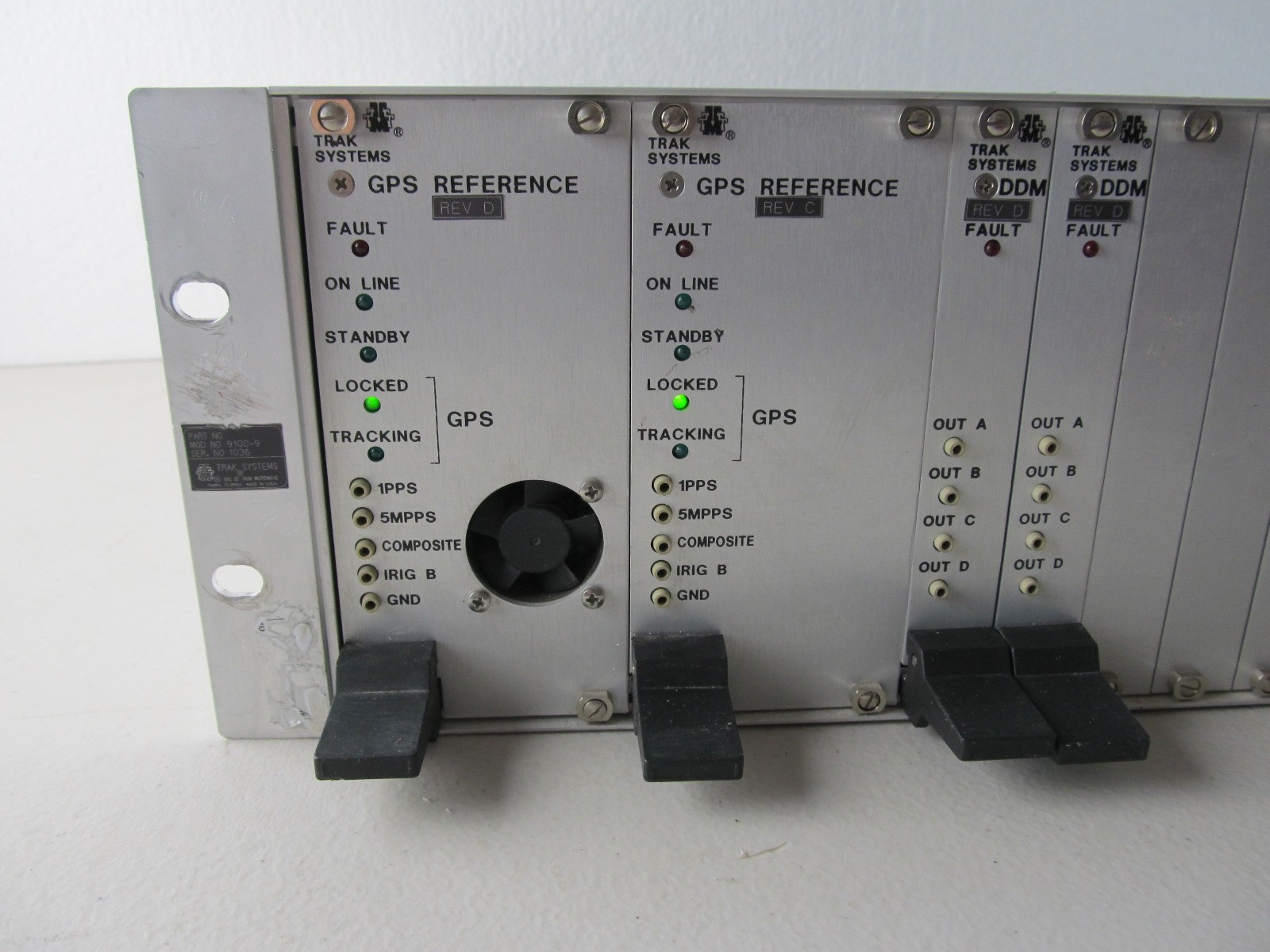 Trak Systems Model 9100-9 GPS Time Standard