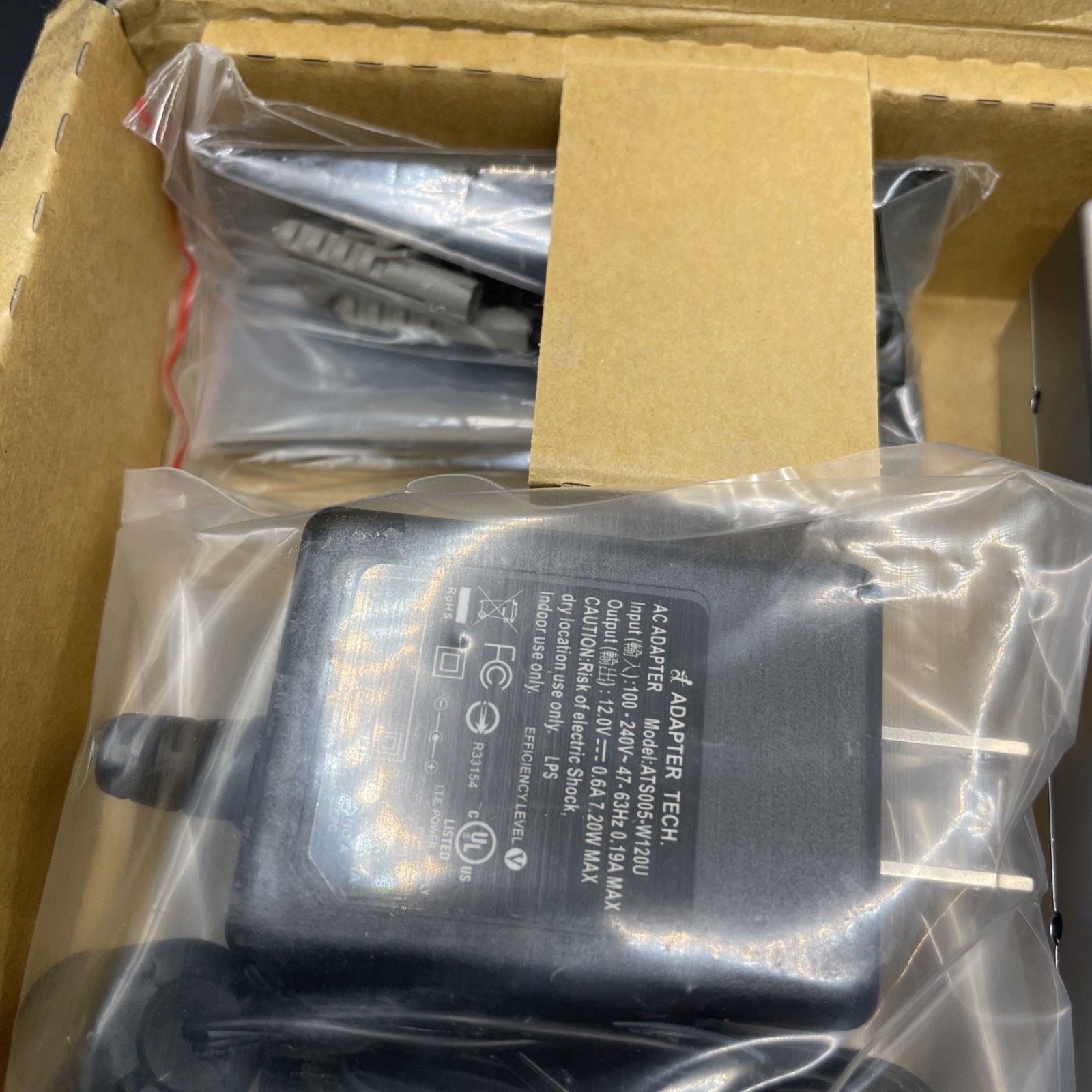 TeachLogic - VoiceLink 1 - IR-100 infrared wireless microphone system