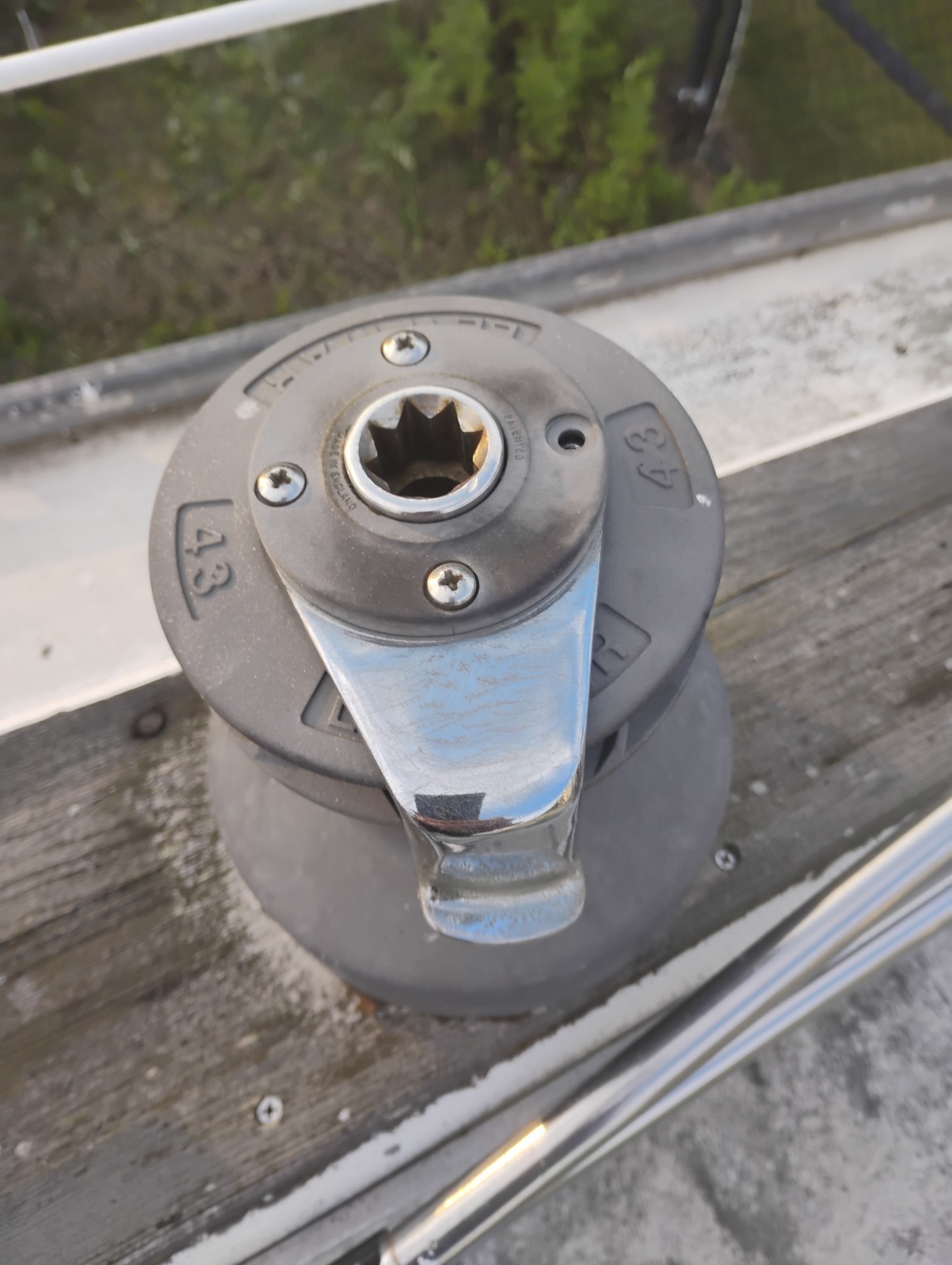 Lewmar ST43 Two Speed Self Tailing Winch Ocean Series