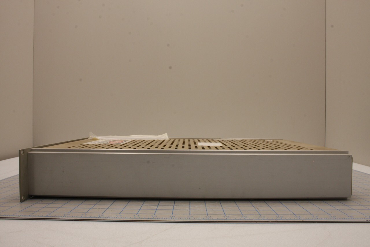 04705184-01 / PROCESS INTERFACE CHASSIS / VARIAN
