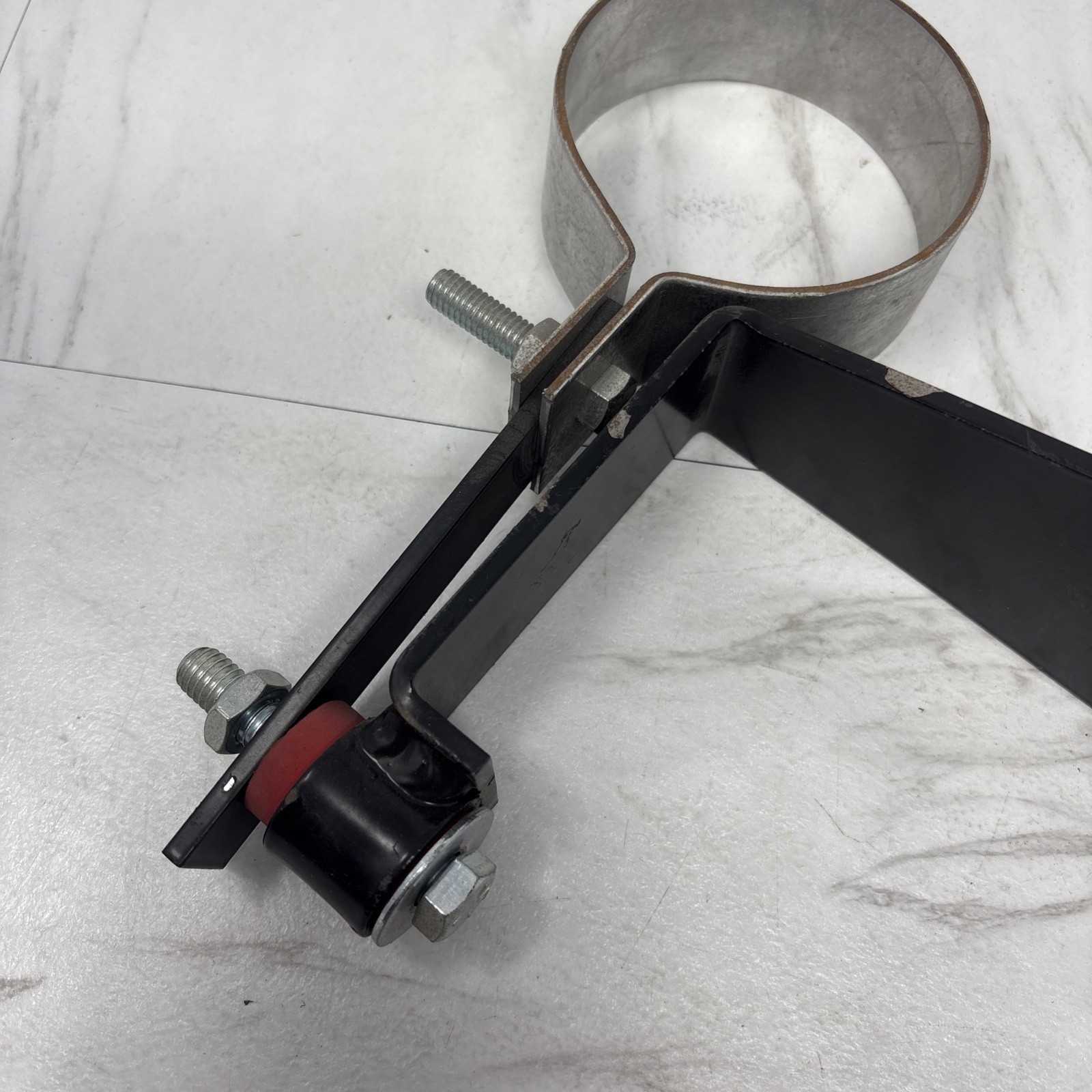 GRAND ROCK TAIL PIPE HANGER EXHAUST BRACKET H-FLP1