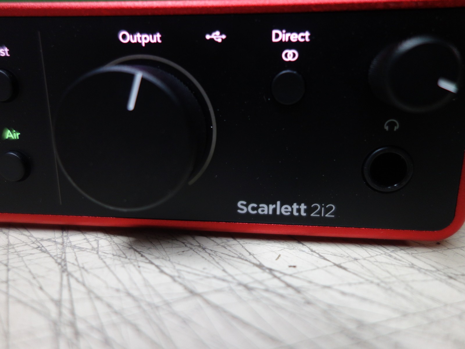 Focusrite Scarlett 2i2 USB-C Audio Interface (4th Generation)