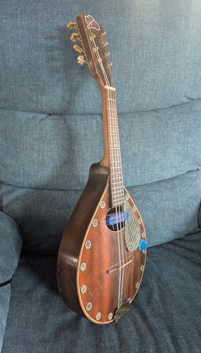 VINTAGE REGAL BLUE COMET MANDOLIN / LUTHIER RESTORED +PICKUP+ NEW HQ TUNERS