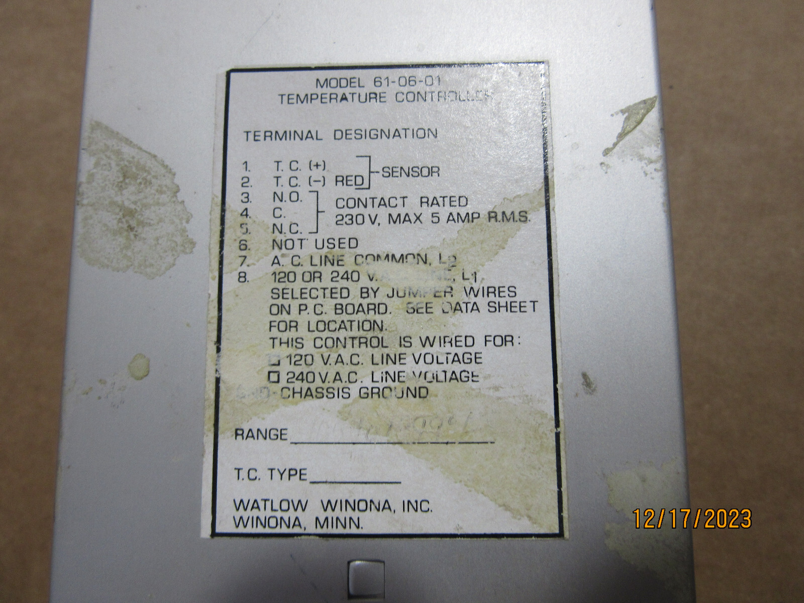 Watlow Model 61-06-01 Temperature Controller Works Good Free Shipping