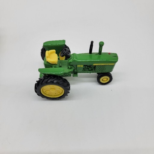 John Deer ERTL Tractors 3140 2510 3 Sizes