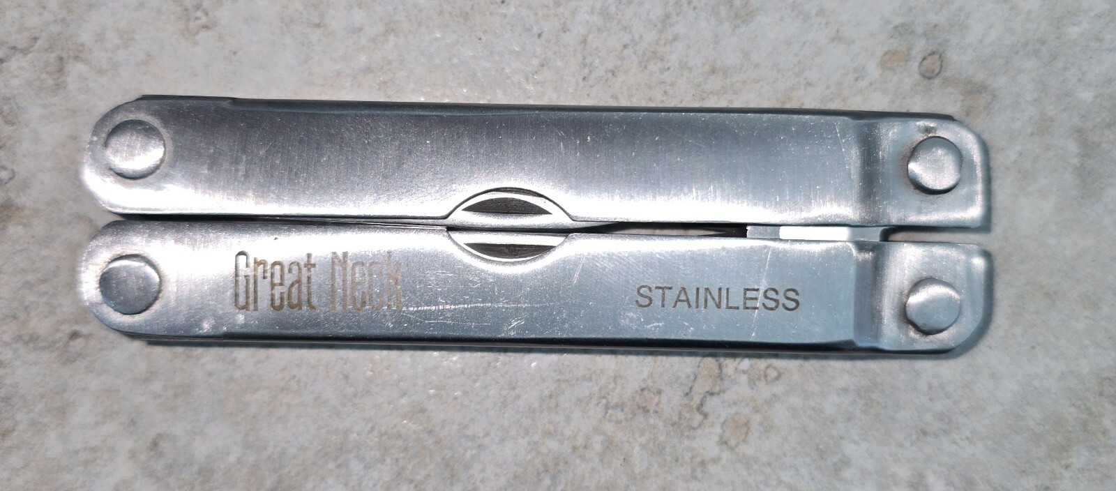 Great Neck Multi Tool - Multiple Knife Blades & Pliers With Carry Case