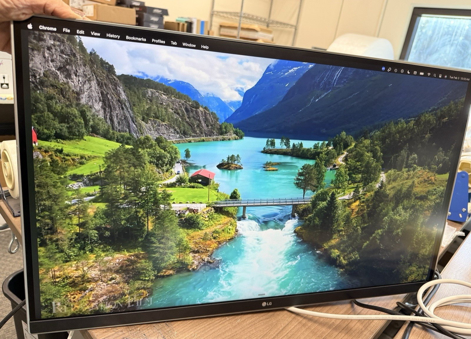 LG 27MU88-W 27" 4K LED (3840x2160) LCD Monitor HDMI AC adapter - No Stand
