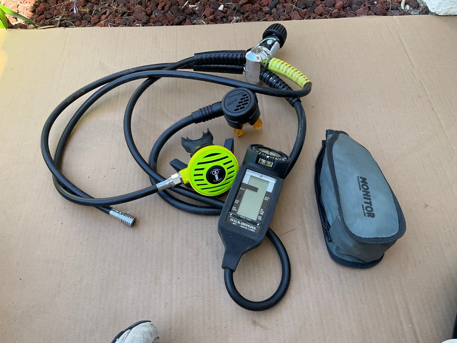US Divers Aqua-Lung Monitor M2 W/ Micra Regulator & Octopus NICE1