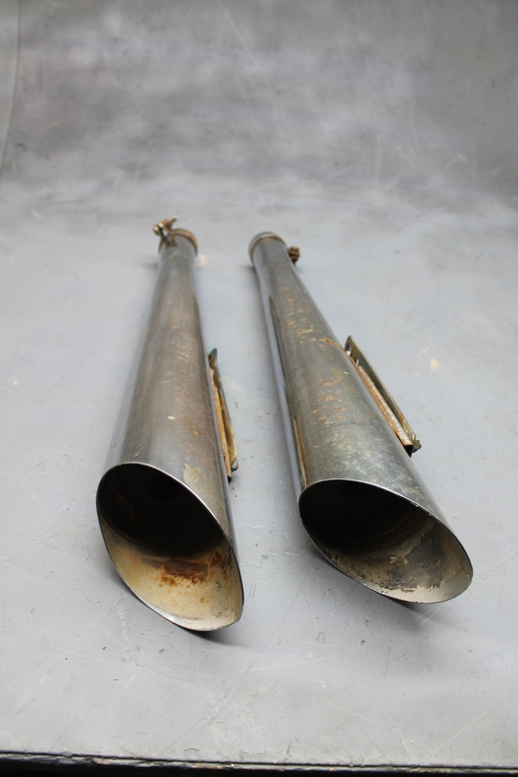 1981 SUZUKI GS550L EXHAUST PIPE