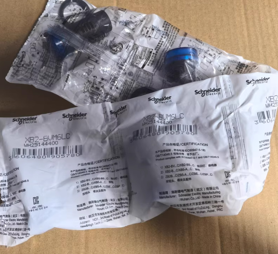 1PC NEW Schneider Blue indicator light AC220V XB2BVM6LC XB2-BVM6LC #YY