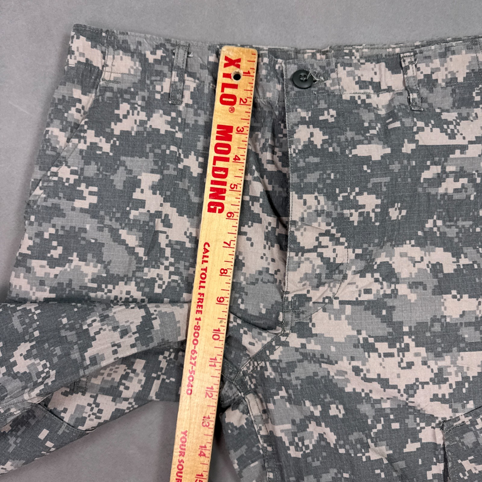 US Army Pant Men Medium Regular Flame Resistant Cargo Military Digicam ACU 34x32
