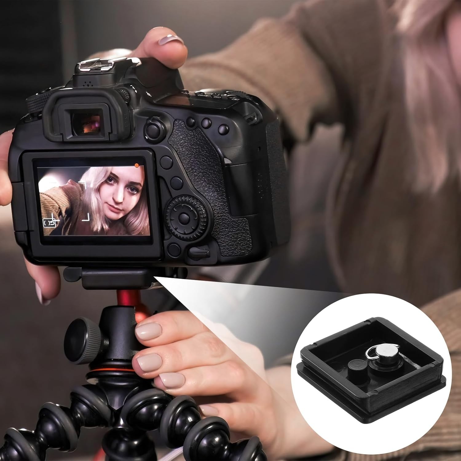 Sturdy Black Tripod Quick Release Mount for Cameras - 41x44.5mm Adaptability