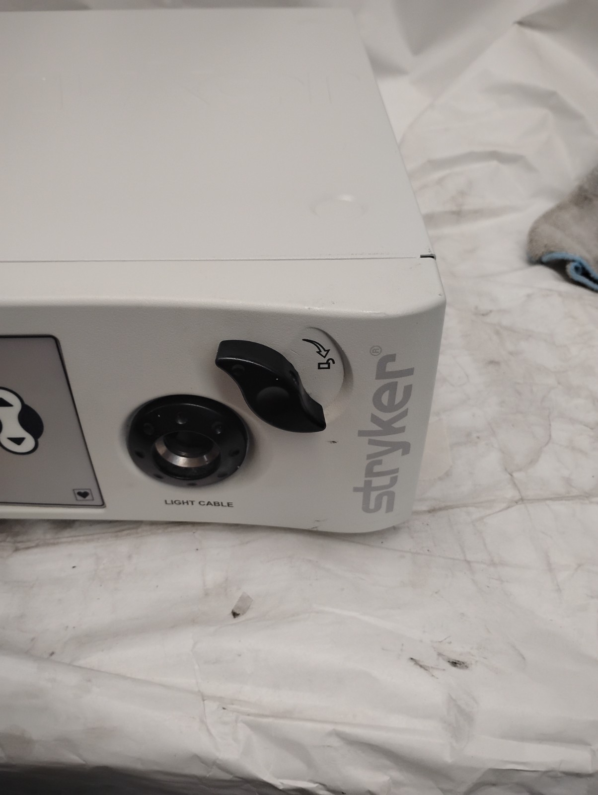 Stryker X8000 Light Source