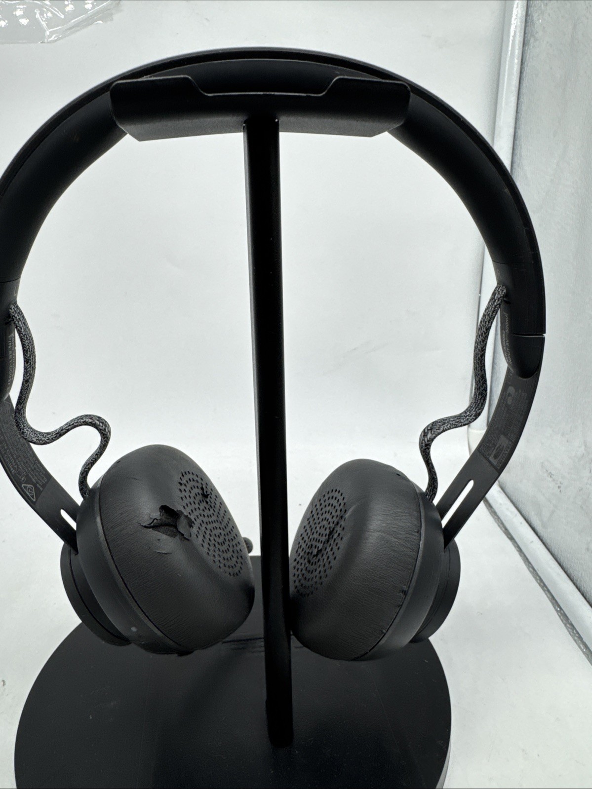 Logitech Noise Canceling Zone Bluetooth Wireless Headset A00082