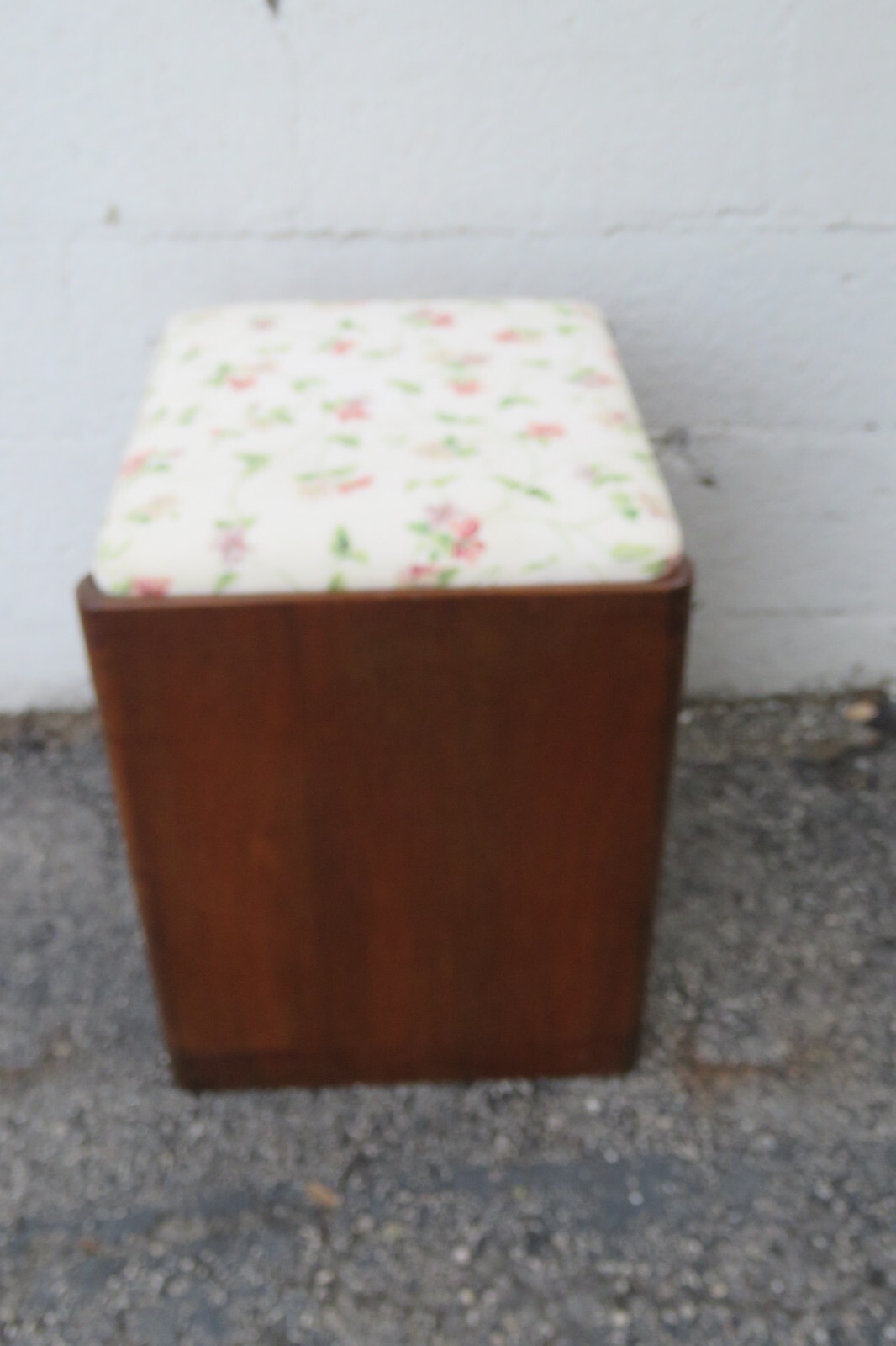 Art Deco Early 1900s Vanity Stool Bench Ottoman 5546