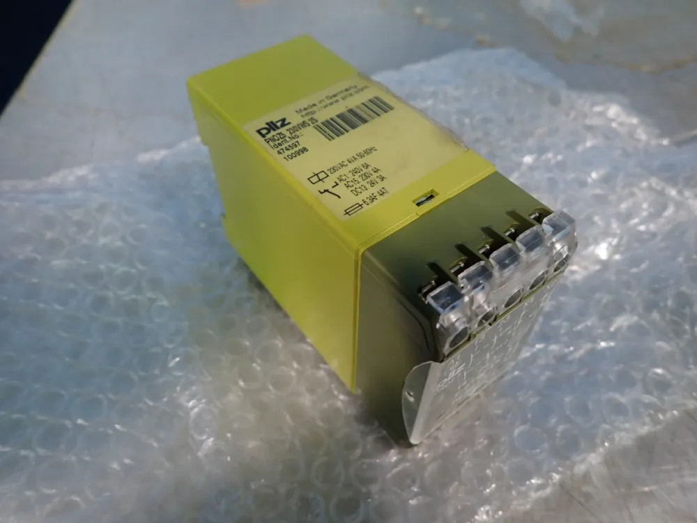 PILZ PNOZ5-230VWS-25 SAFETY RELAY  09251030437