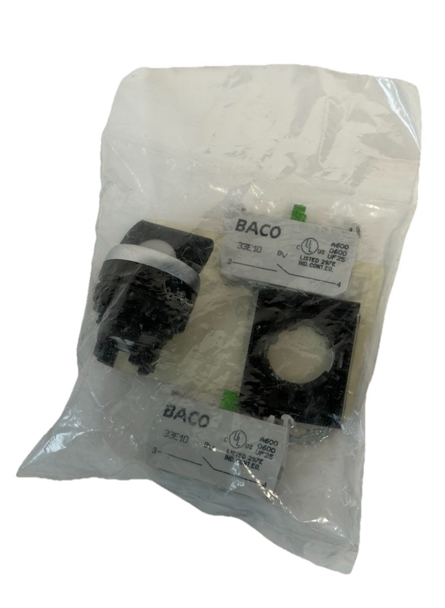 NEW BACO CONTROLS L21MA03-3E20 SELECTOR SWITCH 3-POS. BLACK