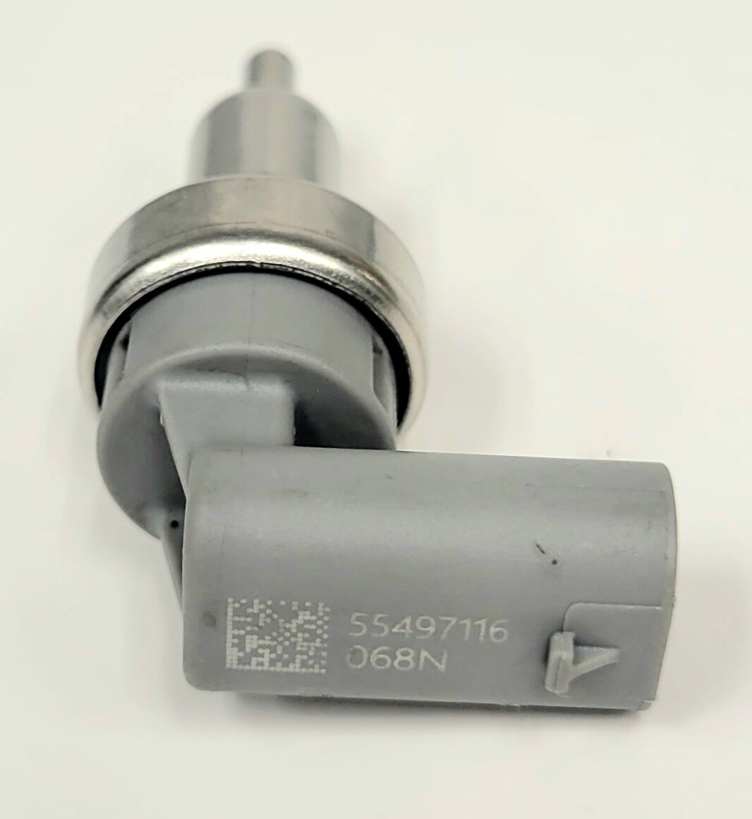 GM Genuine Parts Engine Coolant Temperature Sensor 55497116 for Chevrolet 19-21