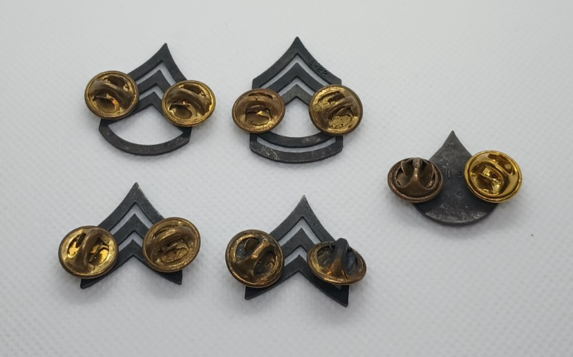 Vtg U.S. Army Black Chevrons and Specialist Pins Lot of 5