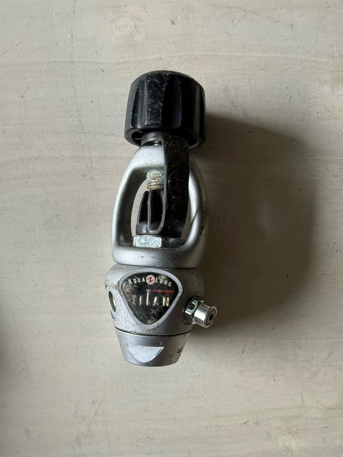 Aqua Lung Titan Scuba Diving Regulator Tested Working