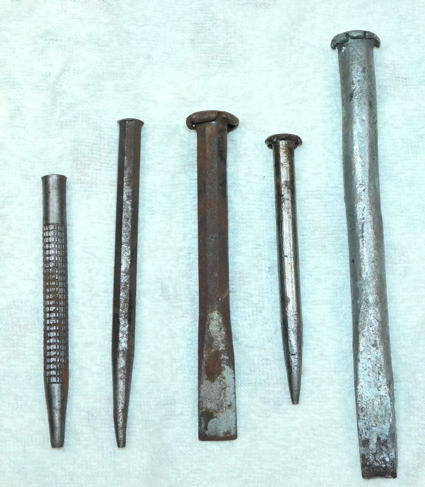 Lot of 5 Antique Iron Steel Masonry Tools Chisels Granite Sculpting Primitive