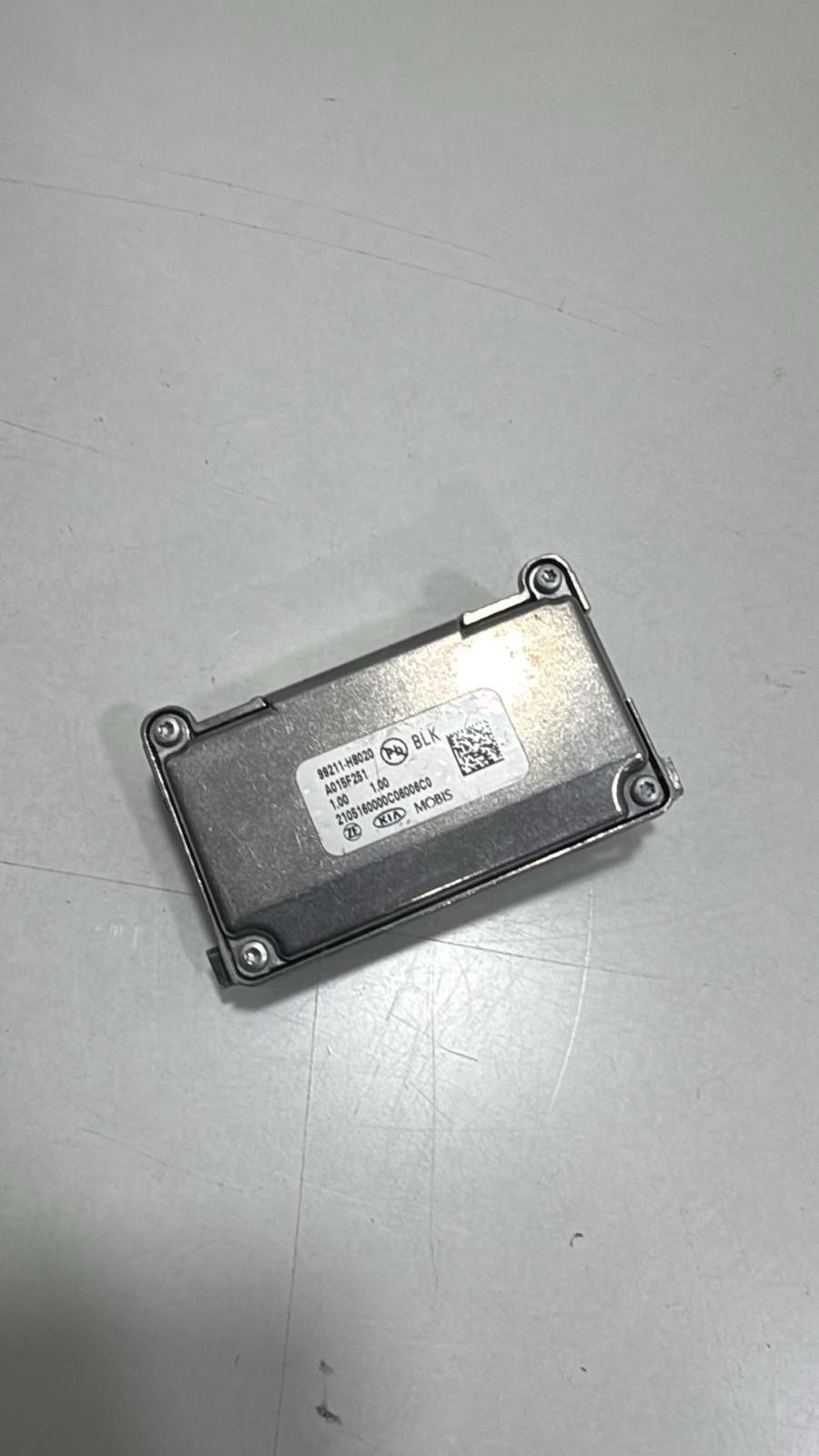 Kia Stonic 2021 2022 2023 OEM Windshield Lane Front Camera 99211H8020 BLK