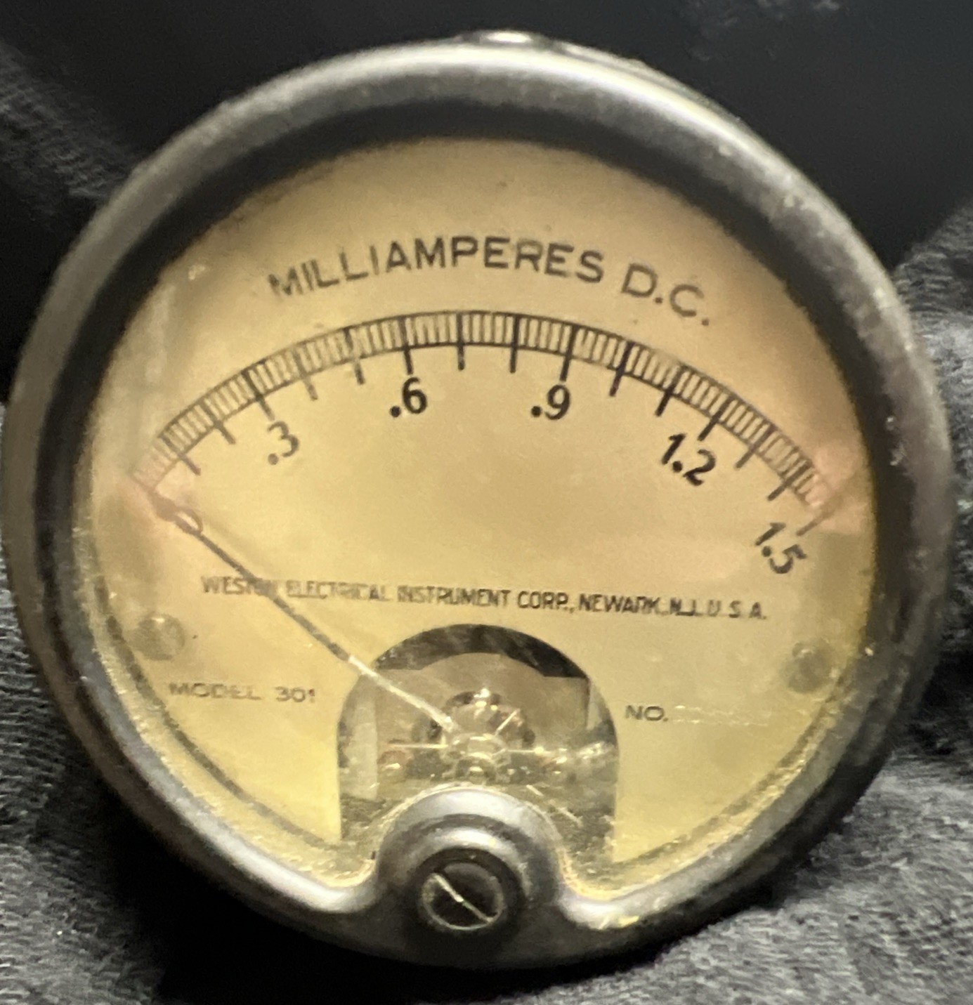 Weston Electrical Instrument Co. Model 301 Milliamperes DC USA