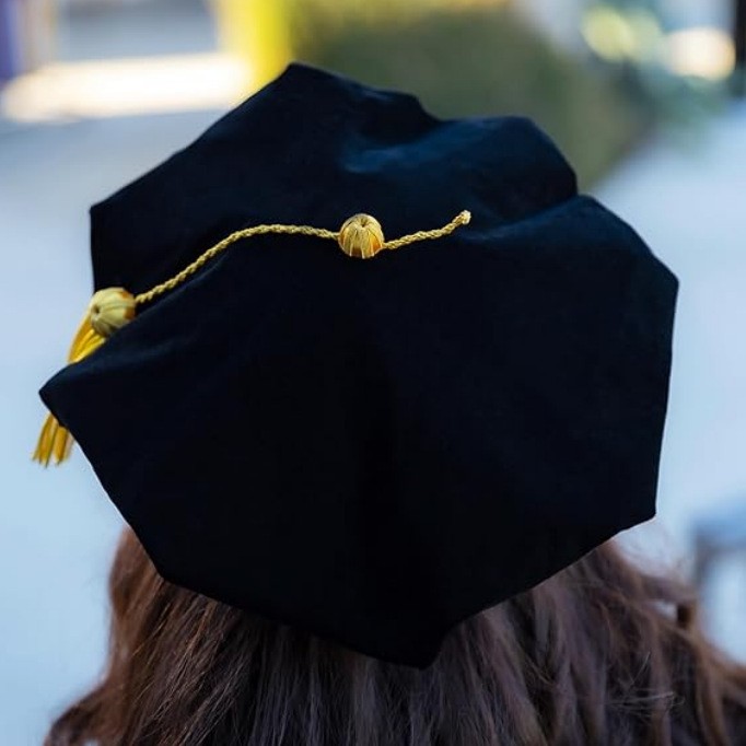 1pc Doctorial Hat Doctoral Tam with Tassel Doctors Graduation Hat 8-sided Corner
