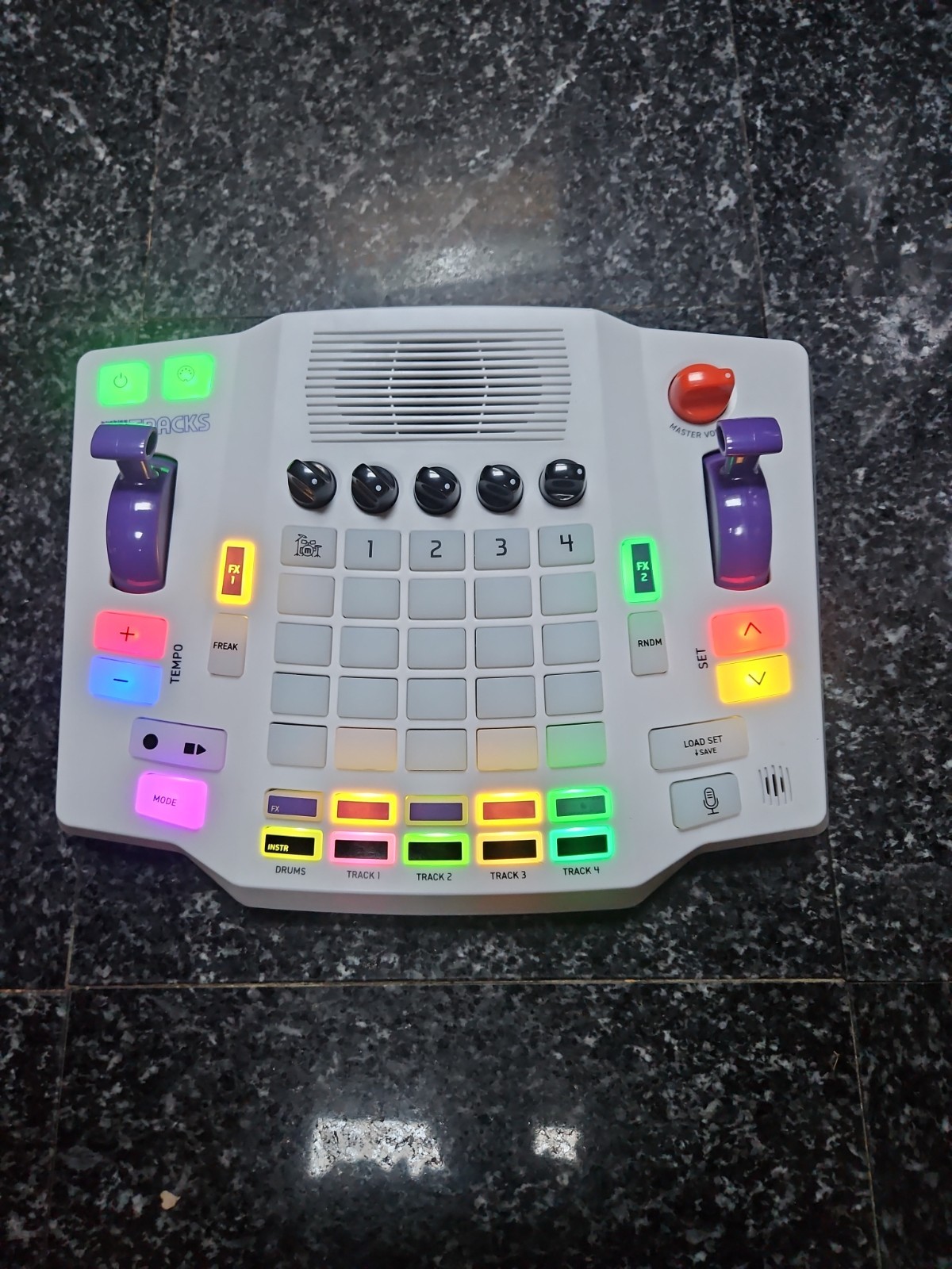 Blipblox MyTracks Sequencer / Looper drum machine Playtime Engineering Tested