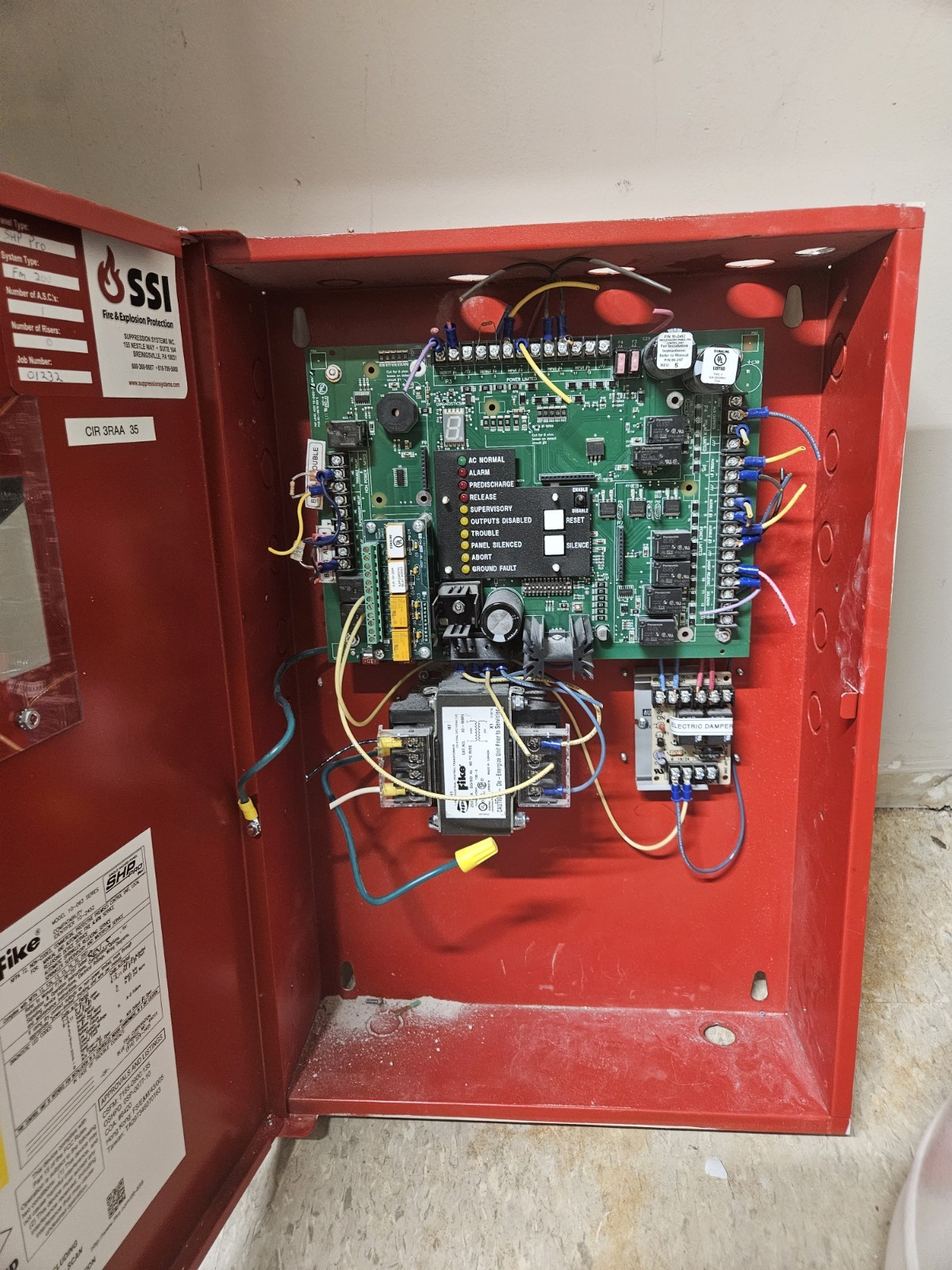 Fike Fm200 Single Hazard Panel and Cleaning Agent 99lbs Cleaning Agent 193 Total