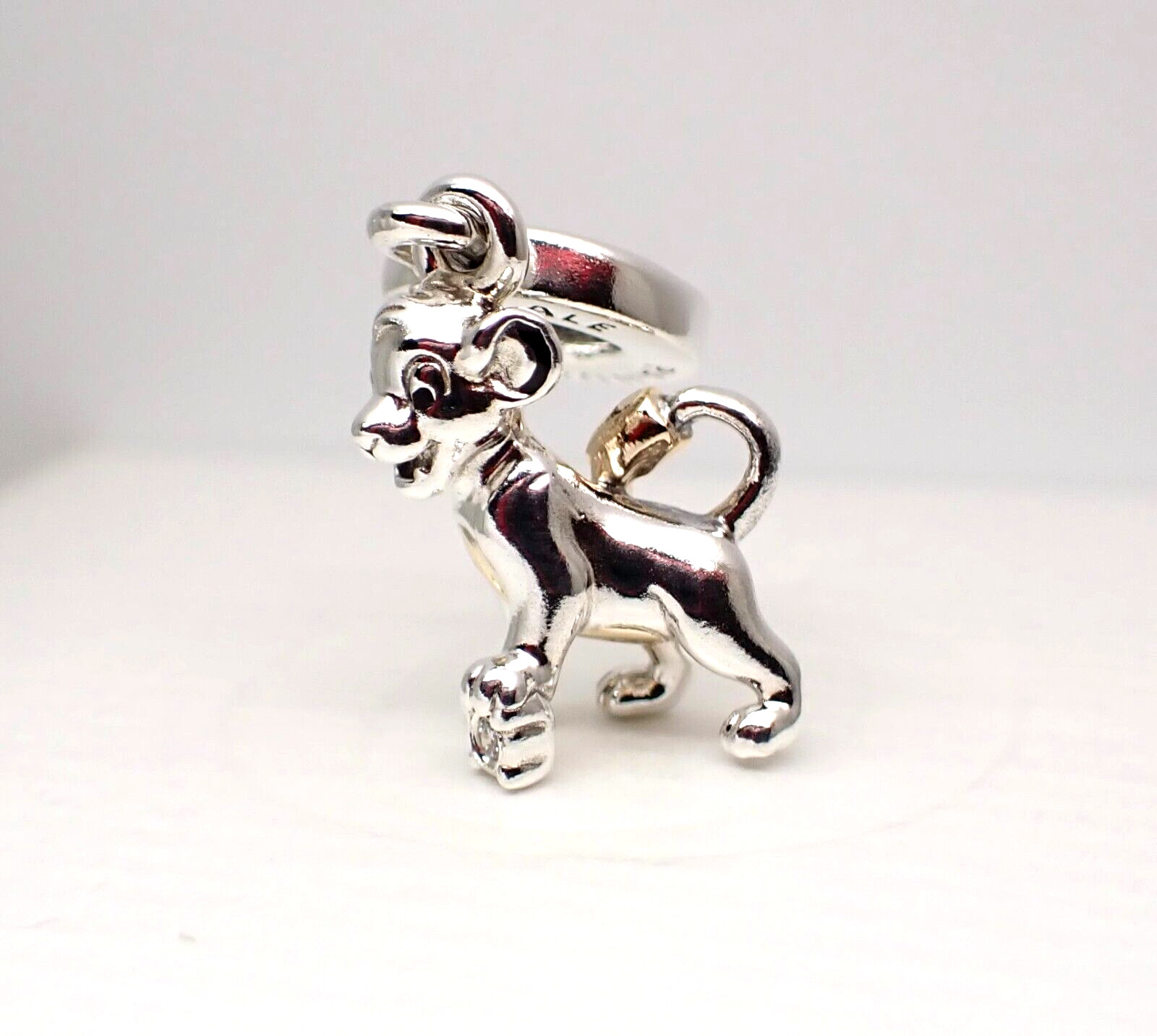 Authentic Pandora #792749C01 Disney 100th Anniversary Simba Charm**RETIRED**