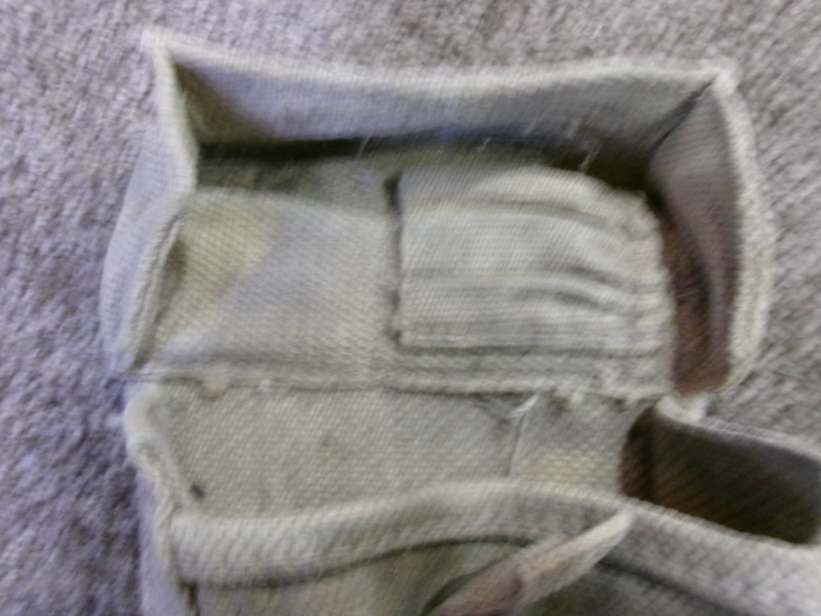 WW11 -CANVAS SMALL AMMUNITION BAG-BELT