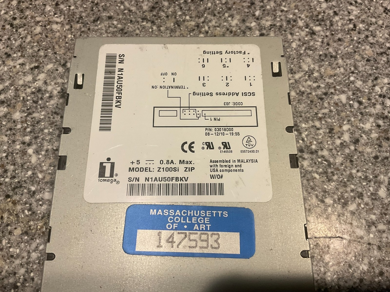 Zip 100 Internal Cream Faced SCSI Drive Z100SI