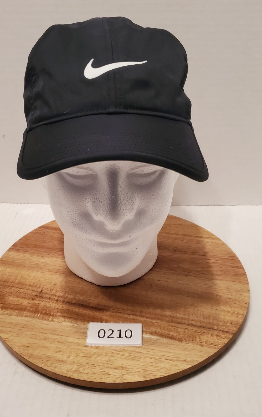 Nike Dri Fit Featherlight Hat Black Sports Cap Center Swoosh Running Tennis