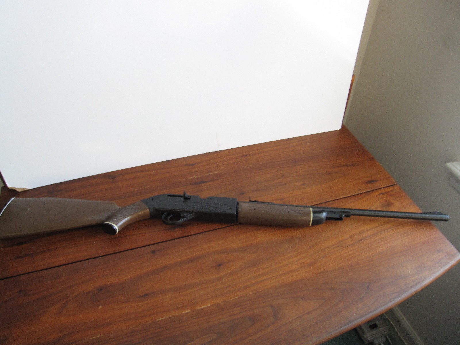 Crosman Powermaster 66 Air Gun