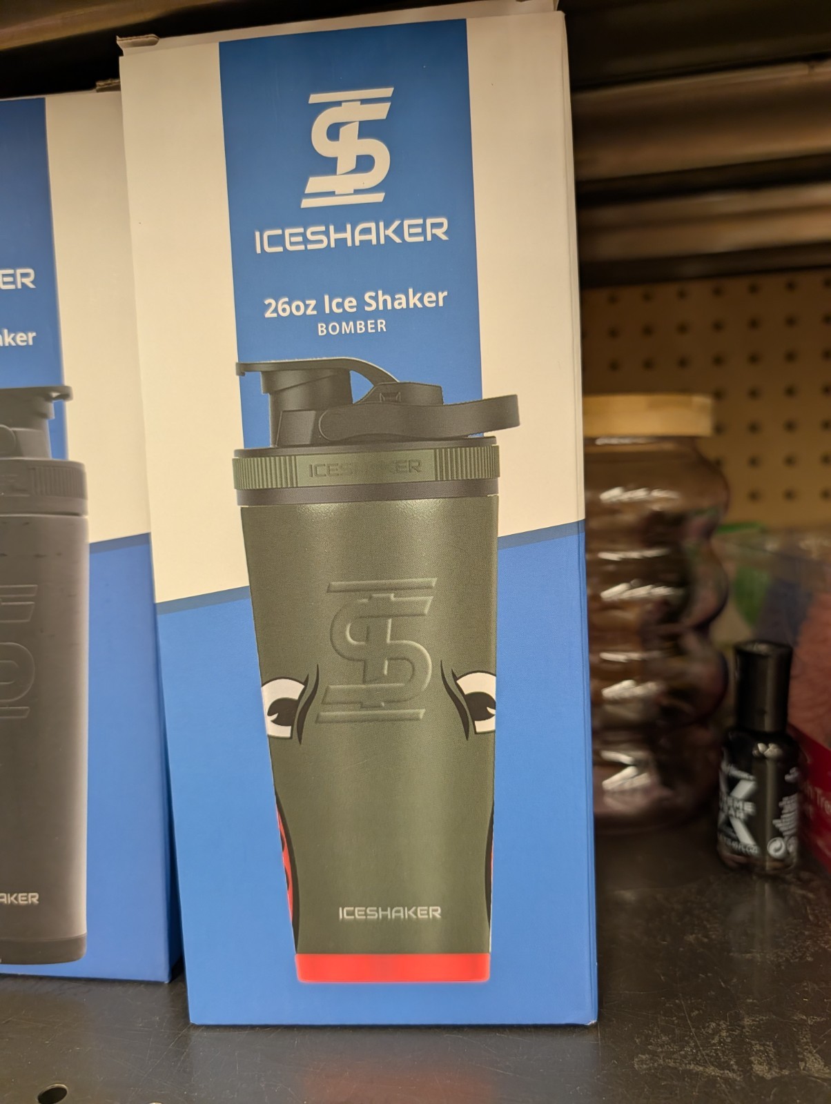 Ice Shaker Insulated Stainless Steel Shaker Bottle  26oz, Black, Bomber