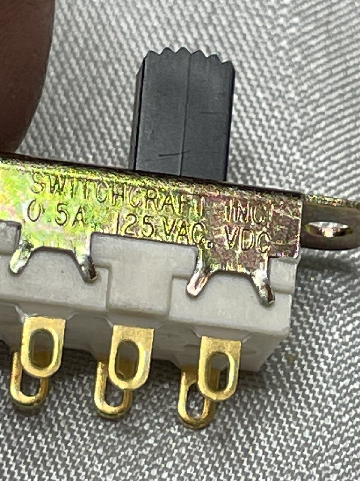 Switchcraft (5 Count) Slide Switch 0.5 AMP 125 VAC/VDC