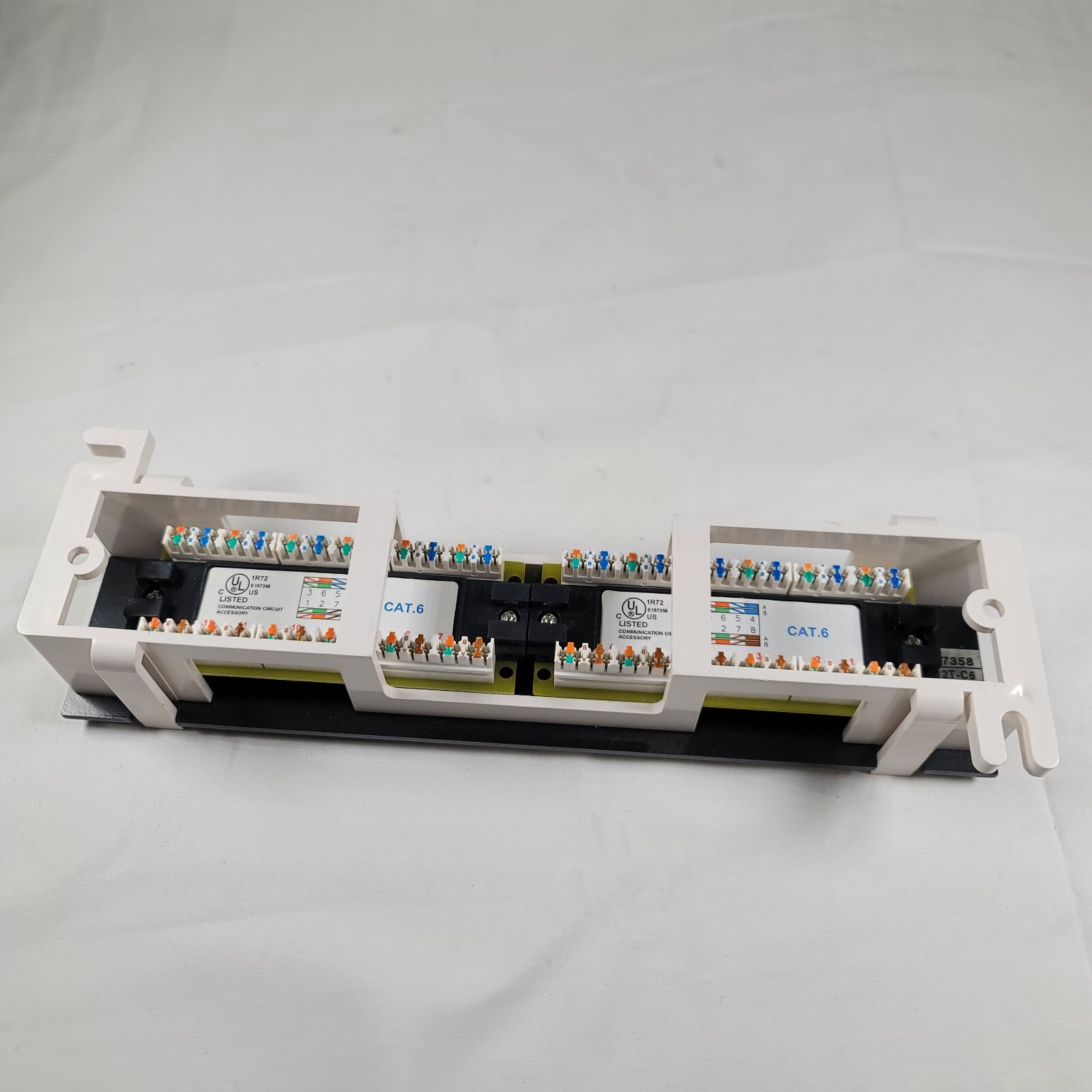 Cat6 UTP 12 Port Network Mini Patch Panel 110 with Surface Wall Mount Bracket