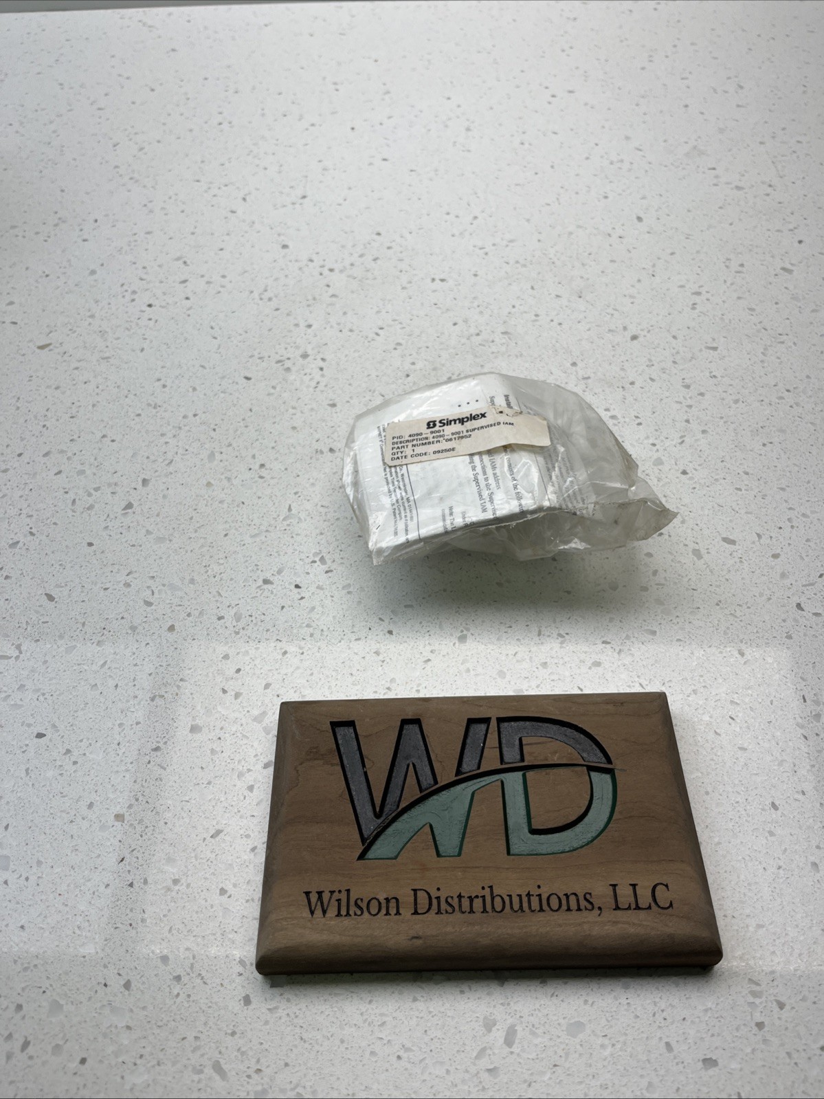 0617952 Simplex Supervised IAM Sealed