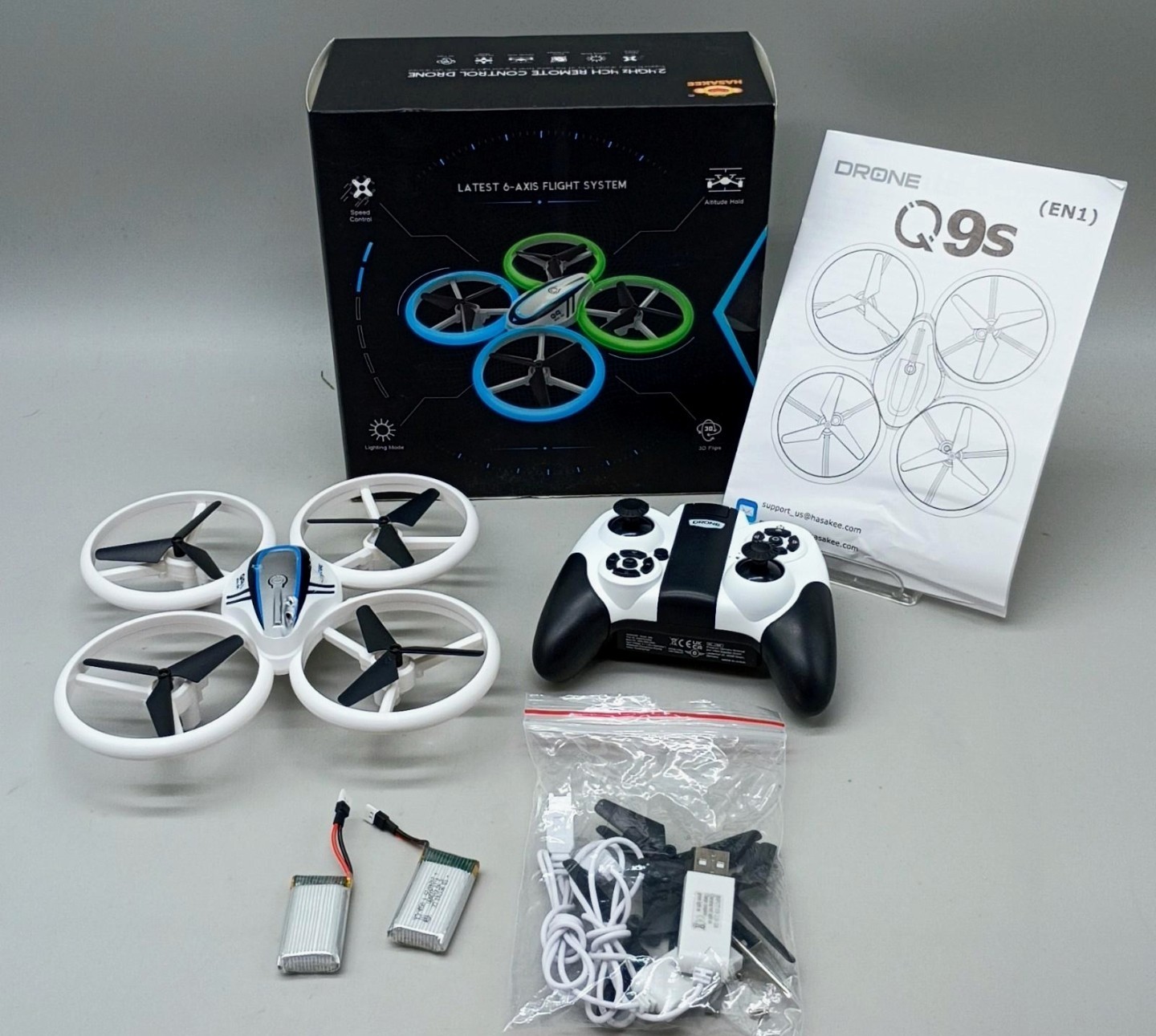 Q9s 2.4GHz RC Quadcopter Drone with Controller, 2 Batteries & USB Charger