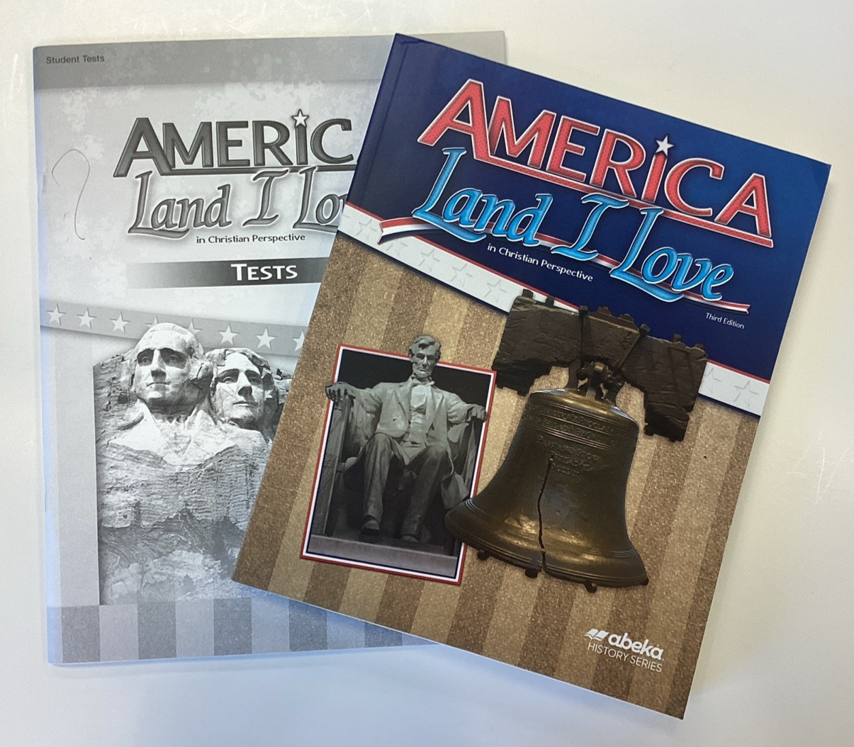 Abeka Set: America Land I Love Student Tests and Textbook New 3rd Edition Gr. 8